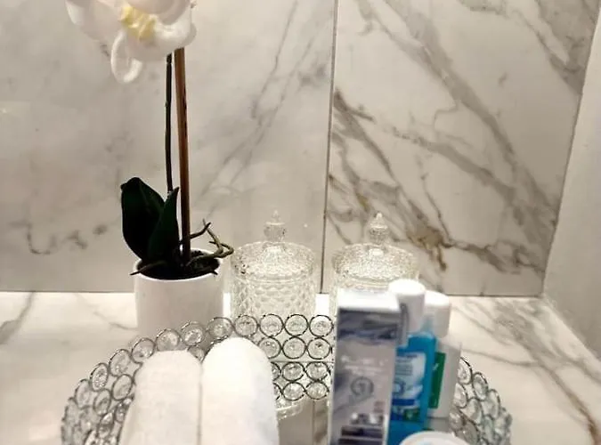 Lägenhet Bay Of Art Trieste